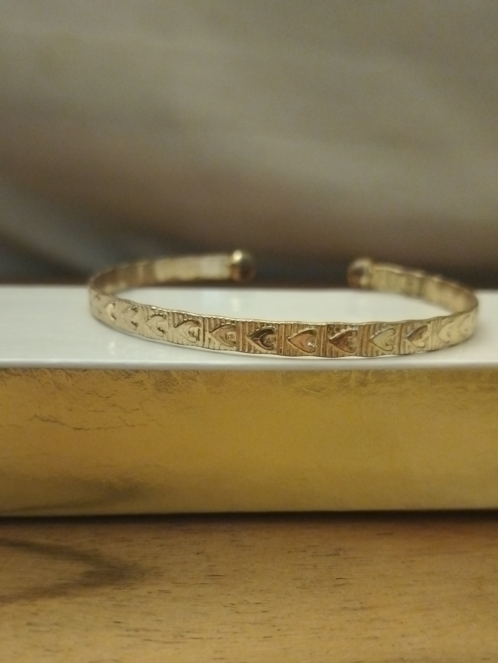 free vintage bangle!